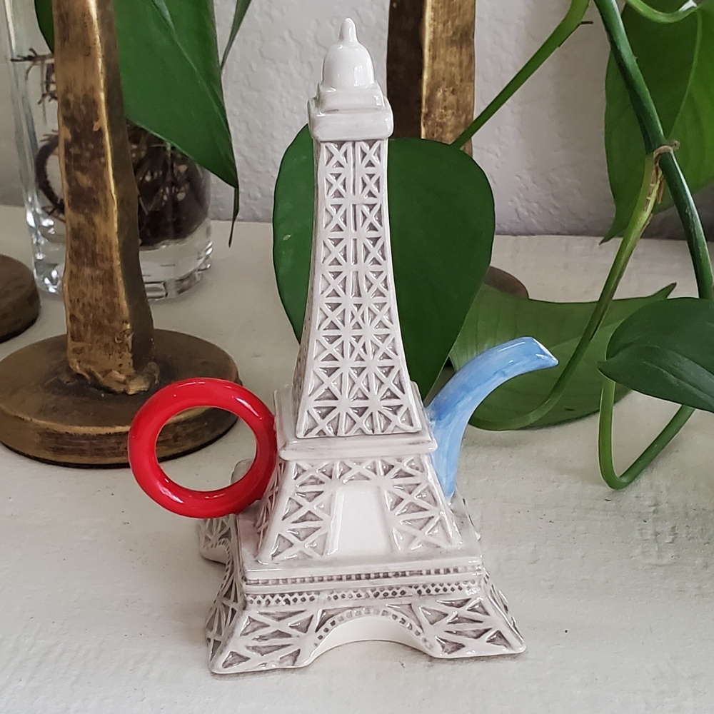 Fitz and Floyd Miniature Ceramic Eiffel Tower Tea Pot, 5.75", Vintage, EUC - Picture 3 of 16